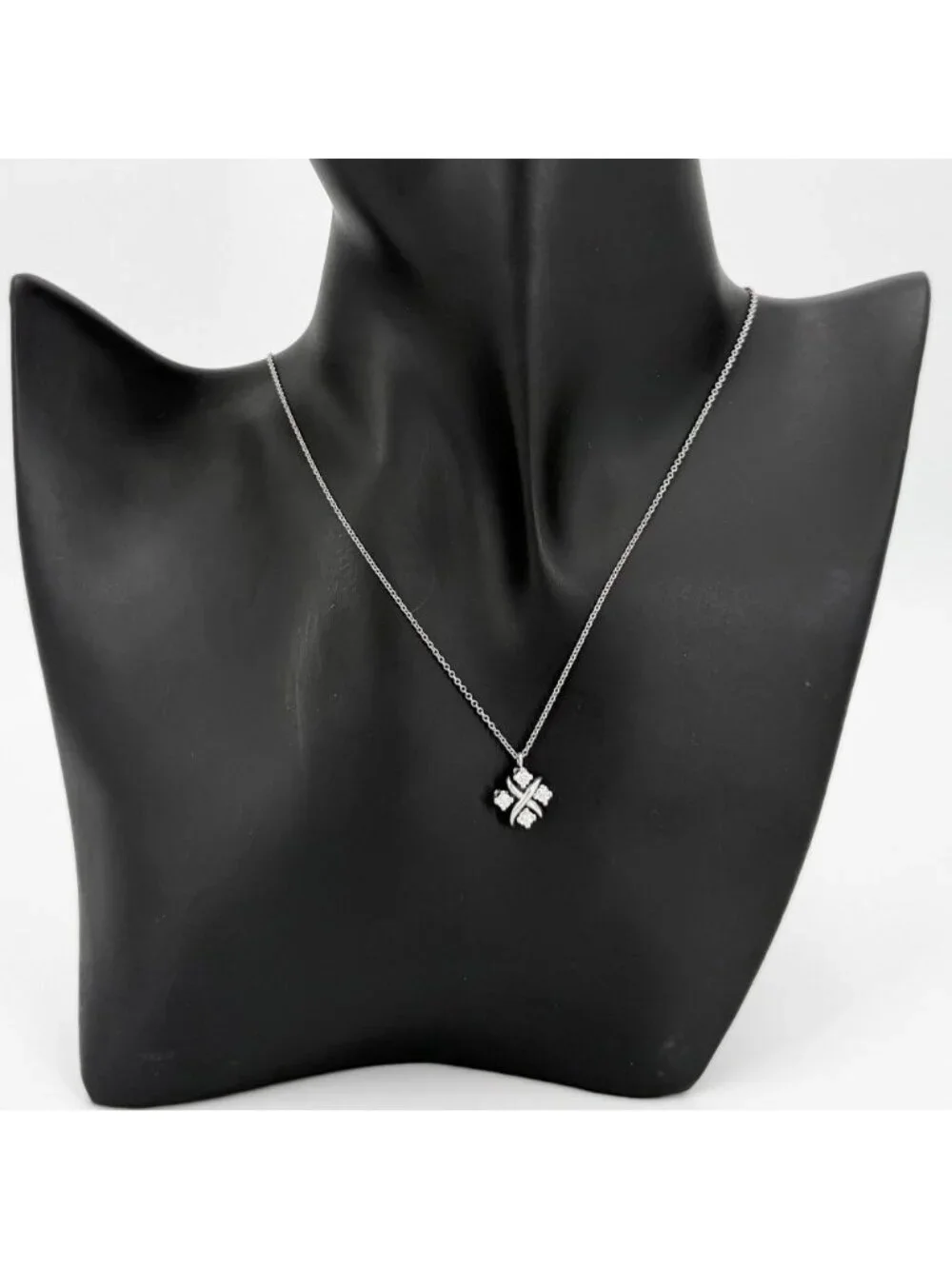 Tiffany & Co Necklace Jean Schlumberger Sixteen Stone Cross Stitch Accessory